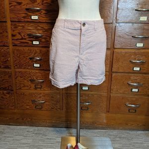 Old Navy everyday short high rise red seersucker